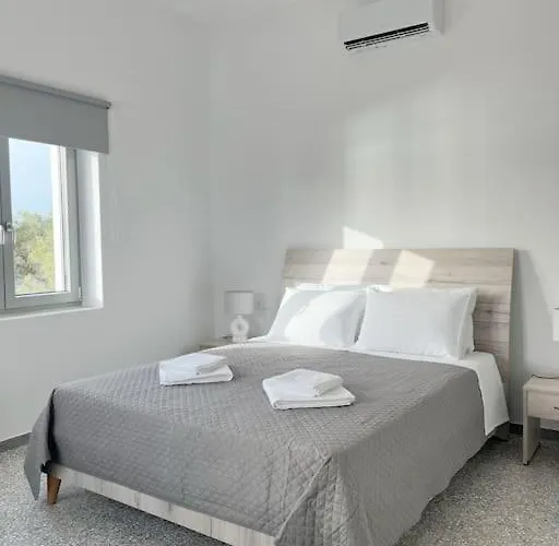 Holiday home Linardo's Cycladic House Naousa (Paros)