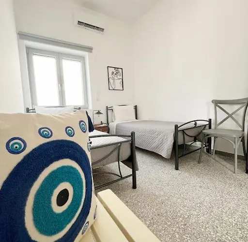 Holiday home Linardo's Cycladic House