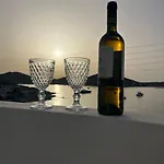 Linardo's Cycladic House Σπίτι διακοπών Νάουσα