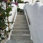 Σπίτι διακοπών Linardo's Cycladic House *