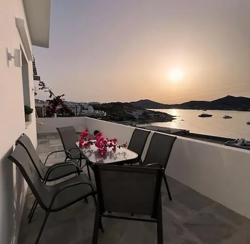 Linardo's Cycladic House Науса