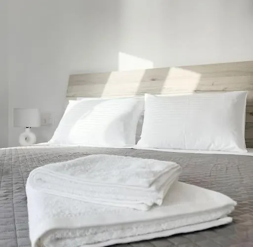 Linardo's Cycladic House Дом отдыха