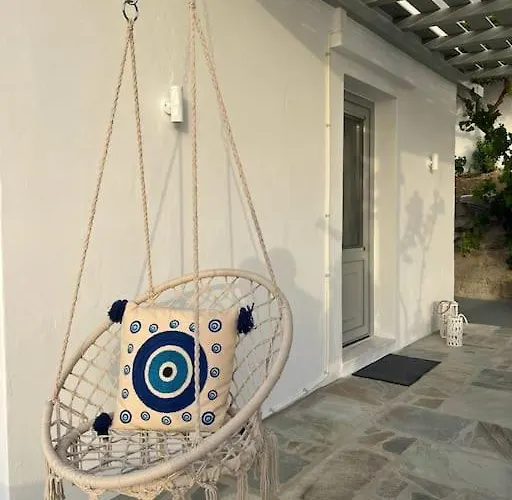 Linardo's Cycladic House Дом отдыха Науса